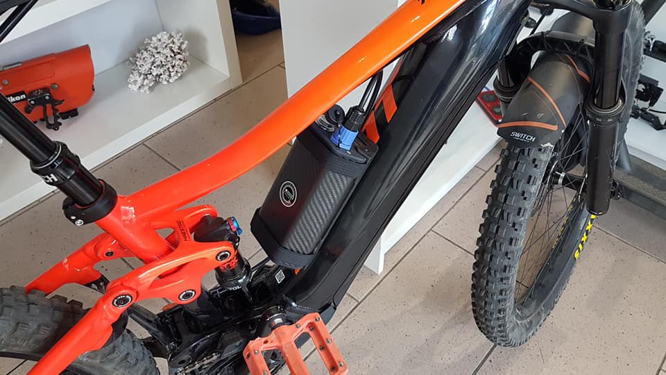 Range Extenbder montato su ebike Giant