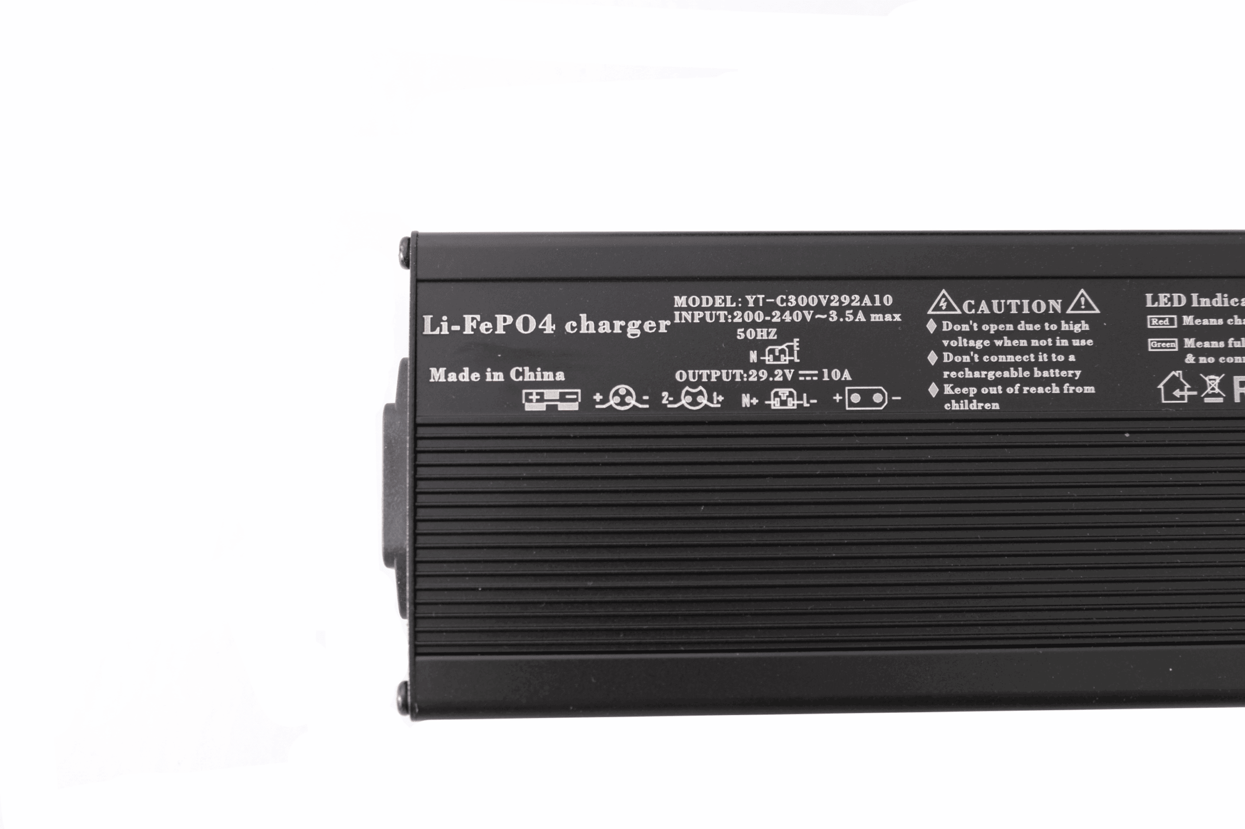 DSCF7072 Caricabatterie 29.4V 10Ah - immagine 2